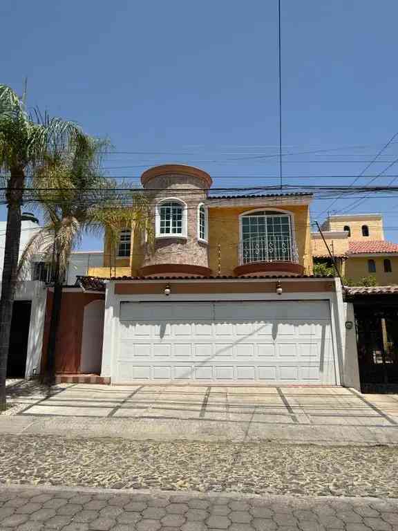 casa en venta calle santo tomas de aquino arcos de guadalupe zapopan jalisco plS22av